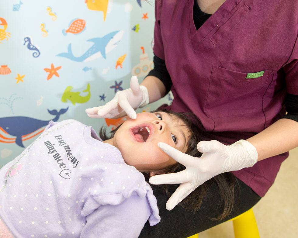 歯医者で受ける子供の予防歯科