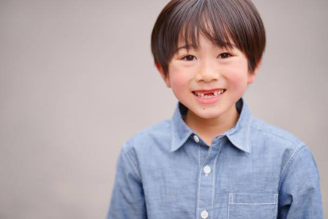 気づかないうちに歯並びが悪くなる？舌癖と生活習慣の落とし穴